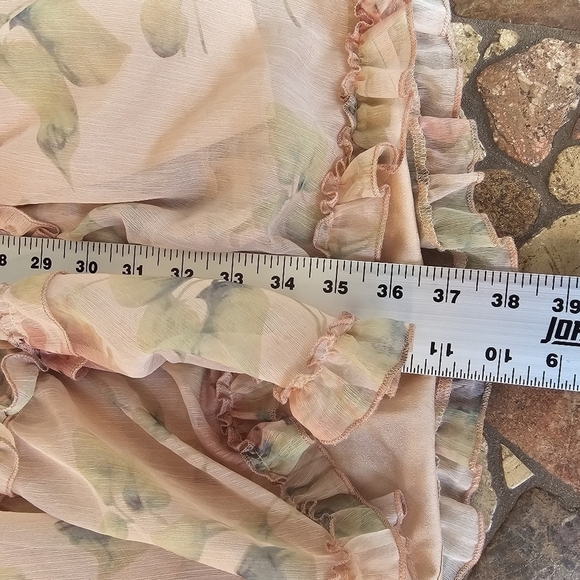 Ruffle Trim Lace-up back Floral Print Deep V-neck Waist Cutout, Size Medium - Picture 8 of 11